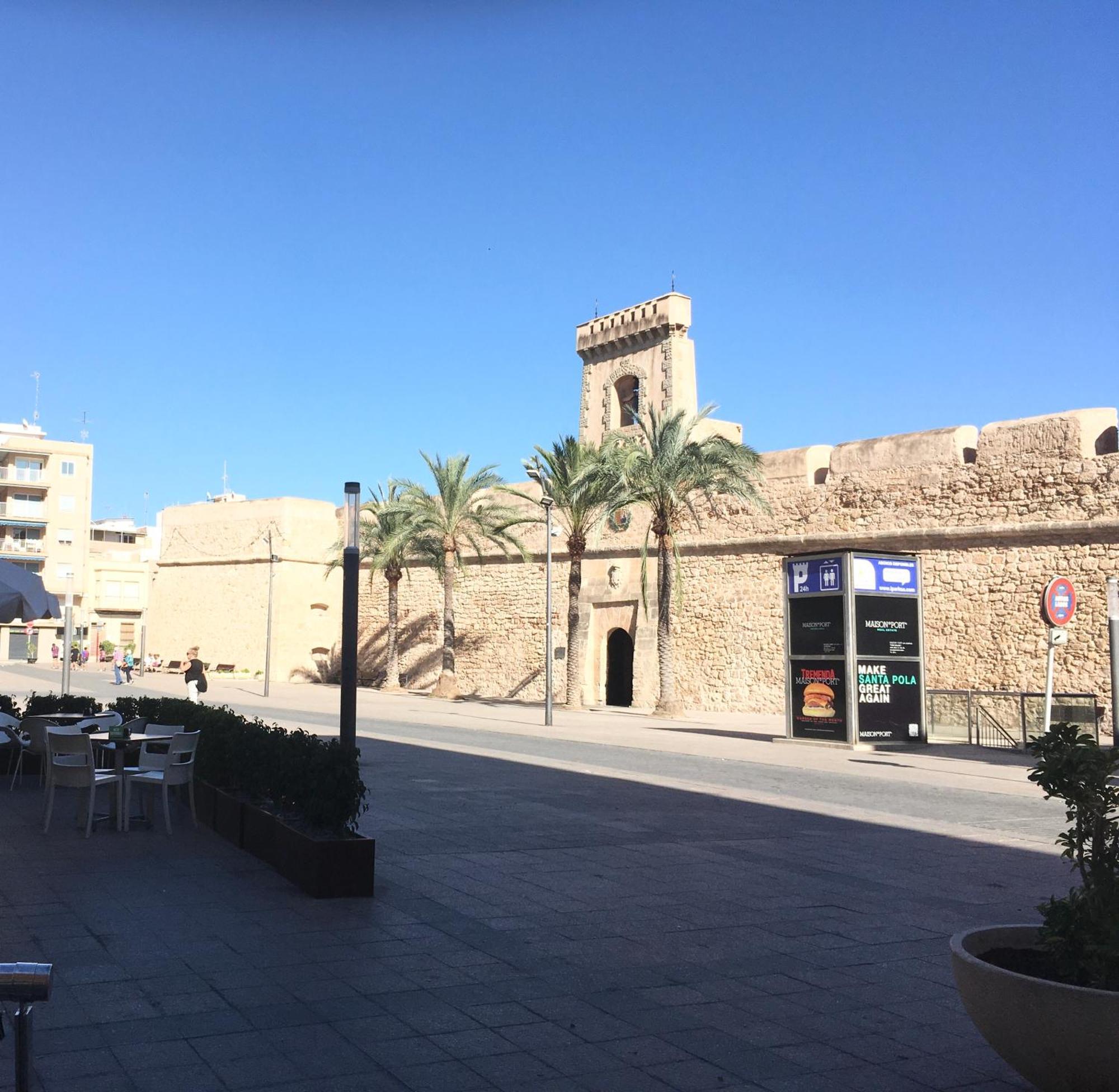 Casa Bonita Avec Roof-Top Санта Пола Екстериор снимка